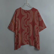 Load image into Gallery viewer, "Hoʻolono" ʻUla by Hakuole Designs "Peʻa" Top