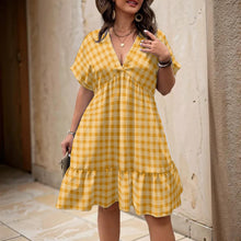 Load image into Gallery viewer, "Palaka Keleawe" by Hakuole Designs "Kalaunu" Dress