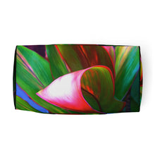 Load image into Gallery viewer, Nice Curves Duffle bag