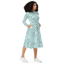Load image into Gallery viewer, Hauneneʻe (Glacier) by Hakuole Designs long sleeve midi dress