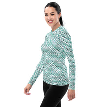 Load image into Gallery viewer, Hauneneʻe (Glacier) Women's Rash Guard