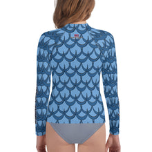 Load image into Gallery viewer, Unahi - Fish Scale by Hakuole Designs ʻŌpio Rash Guard