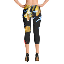 Load image into Gallery viewer, Koi Reflections Capri Leggings