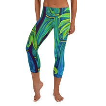 Load image into Gallery viewer, Blue Bamboo Capri Leggings