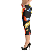 Load image into Gallery viewer, Koi Reflections Capri Leggings