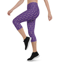 Load image into Gallery viewer, Waimaka Capri Leggings
