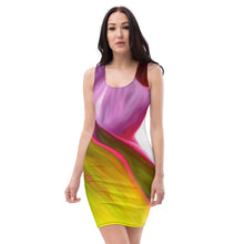 Load image into Gallery viewer, Ti Leaf Bouquet Pili Paʻa Dress