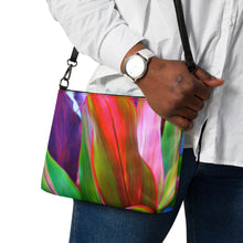 Load image into Gallery viewer, Nice Curves Crossbody bag
