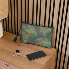 Load image into Gallery viewer, Hāloa Green by Hakuole Designs Crossbody bag

