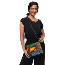Load image into Gallery viewer, Maui Banyan Bliss Crossbody bag
