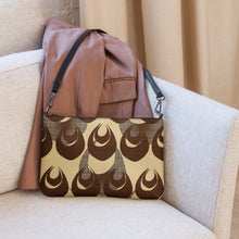 Load image into Gallery viewer, Kino Wahine by Hakuole Designs Crossbody bag
