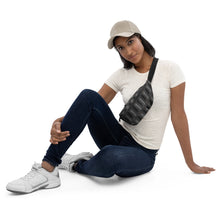Load image into Gallery viewer, &quot;Ihe&quot; by Hakuole Designs Fanny Pack Bag
