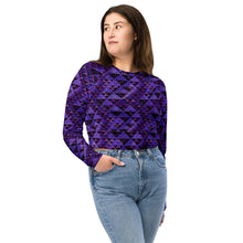 Load image into Gallery viewer, Wiliau Hōkū (Galaxy) by Hakuole Designs long-sleeve crop top
