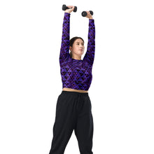 Load image into Gallery viewer, Wiliau Hōkū (Galaxy) by Hakuole Designs long-sleeve crop top
