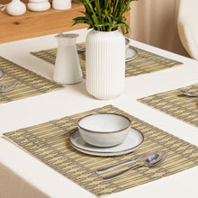 Load image into Gallery viewer, Mākini by Hakuole Designs Placemat Set
