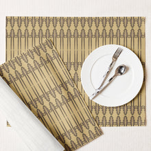 Load image into Gallery viewer, Mākini by Hakuole Designs Placemat Set
